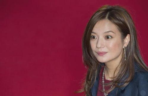 美国娱乐吃瓜女艺人,揭秘吃瓜女艺人背后的故事